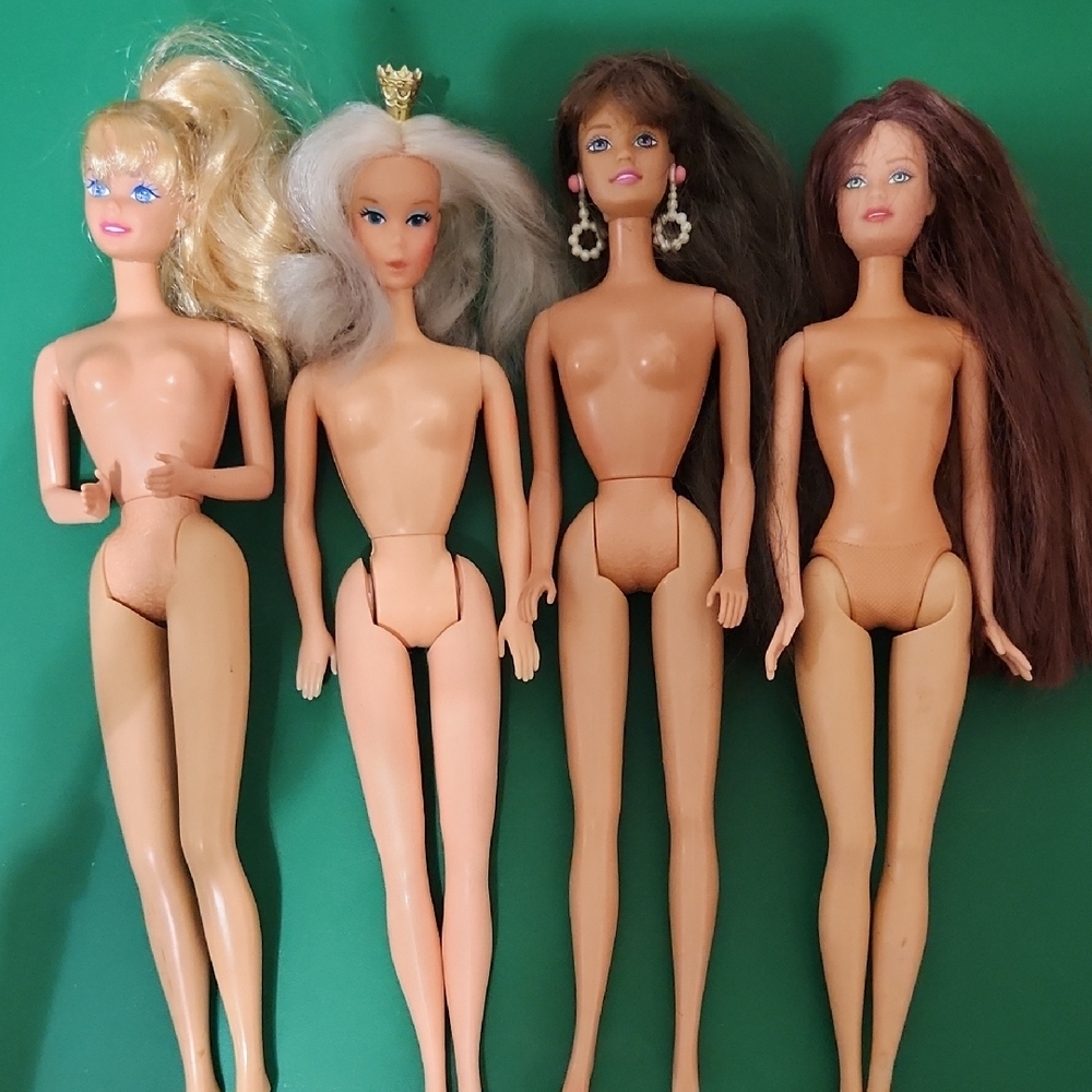 Mattel Fashion Doll Lot, Beautiful And In Good Condition